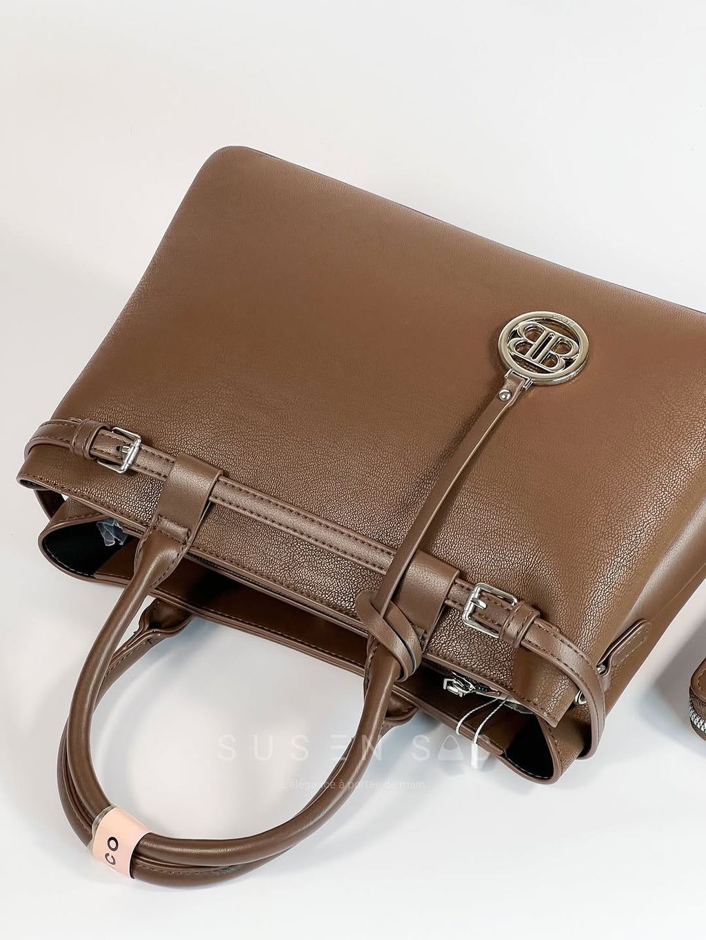 Sac à Main BAGCO Élégance Premium – Design Structuré avec Portefeuille Assorti