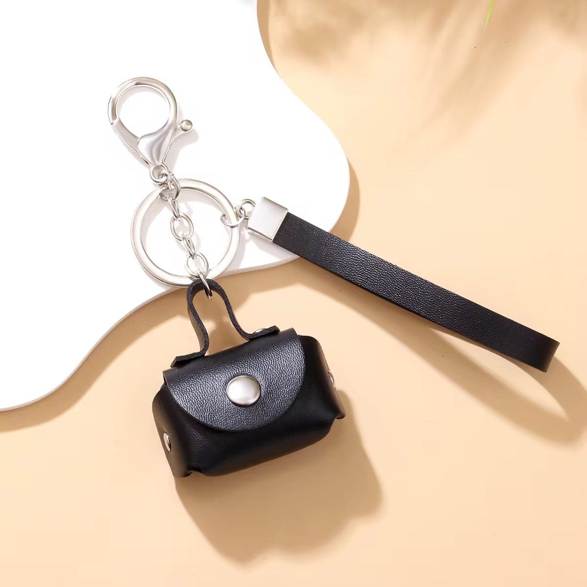 Mini Porte-Clé Sac Handmade – Accessoire Chic & Signature Élégante