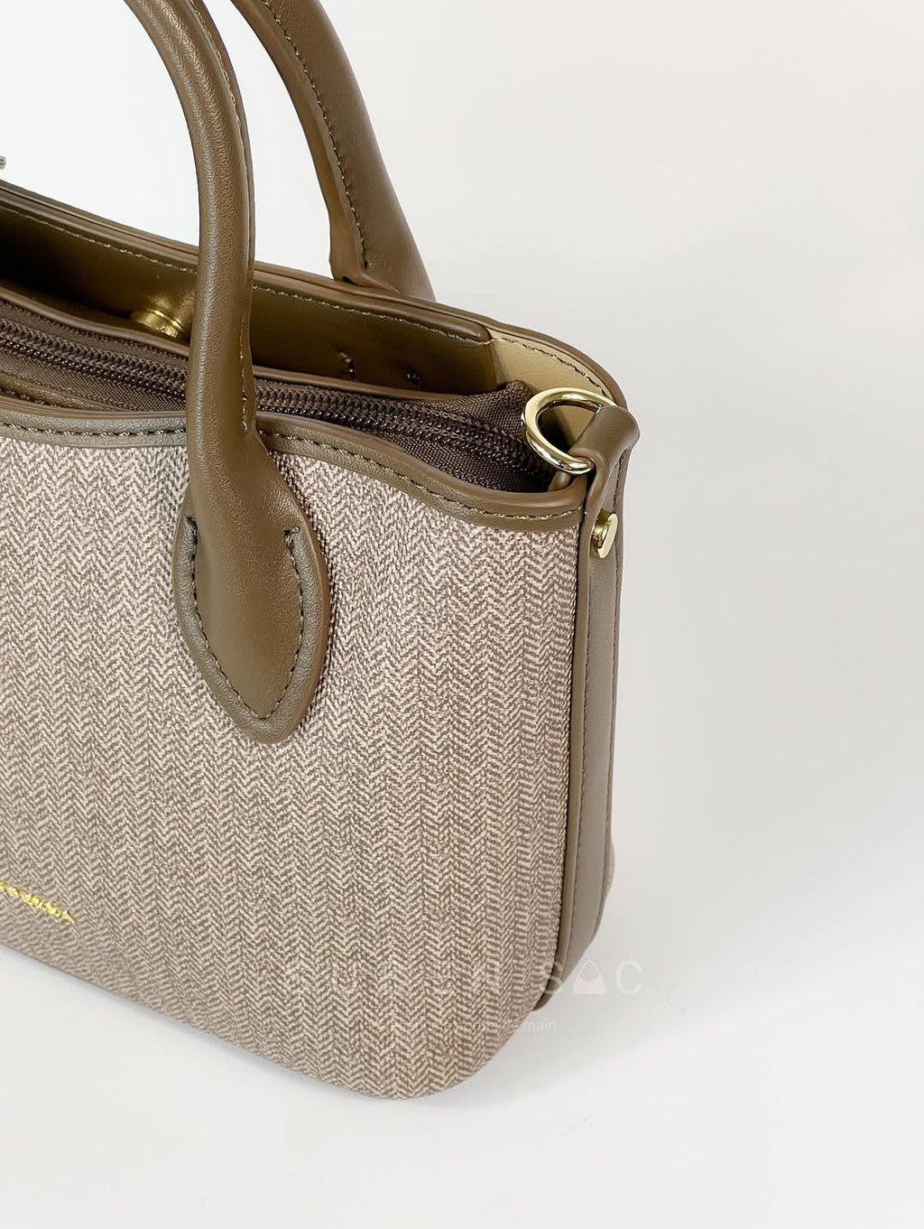Sac à Main CHRISBELLA – Élégance Structurée & Détails Raffinés