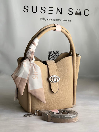 Sac à main structuré avec pochette intérieure – Design moderne et raffiné
