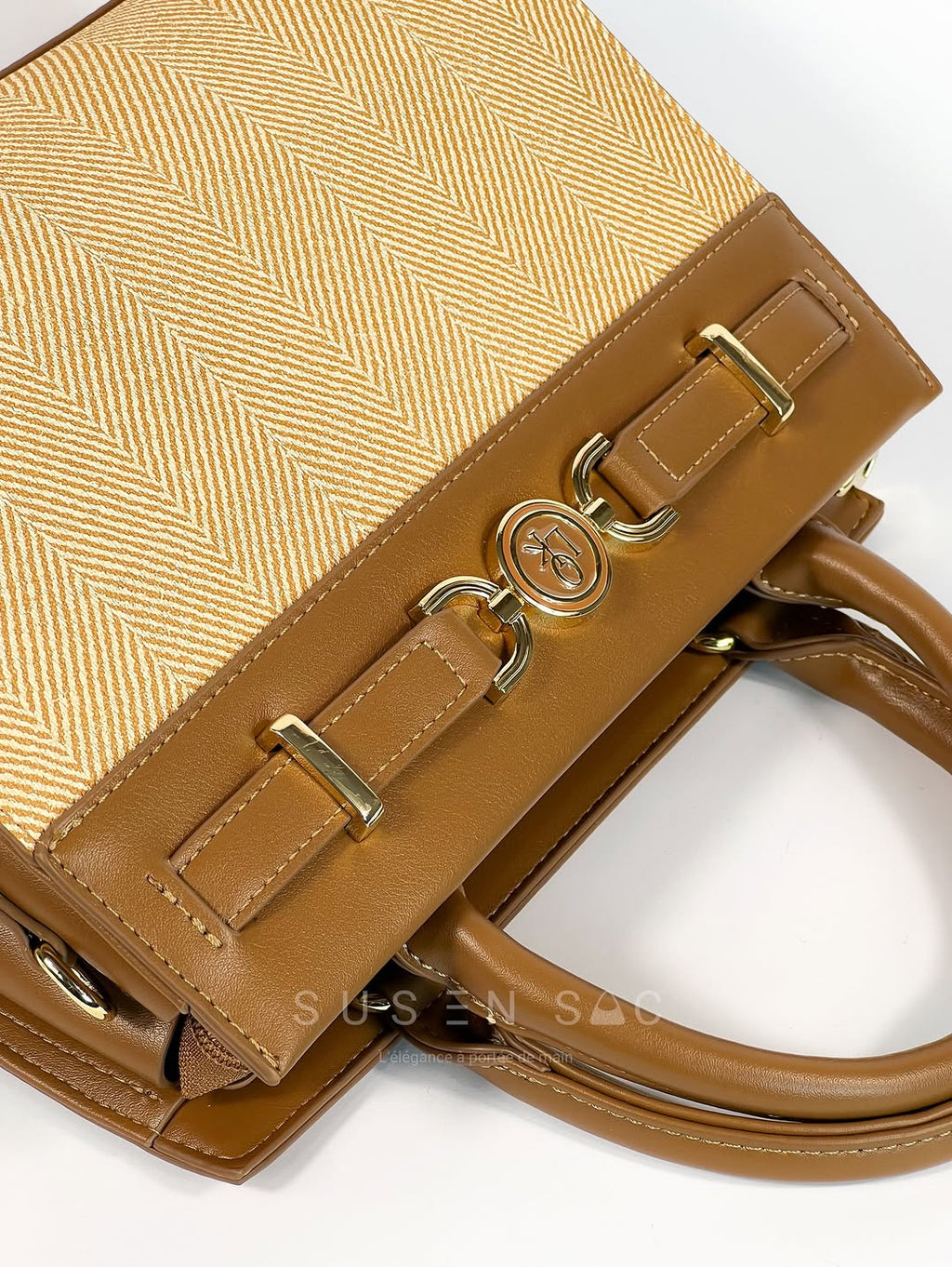 Sac à Main CHRISTINA OLK – Élégance Texturée & Design Raffiné