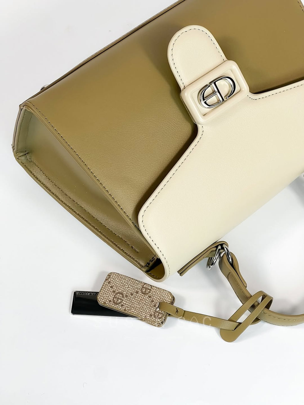 Sac à Main Chrisbella Élégance Structurée – Fermoir Signature & Bandoulière Amovible