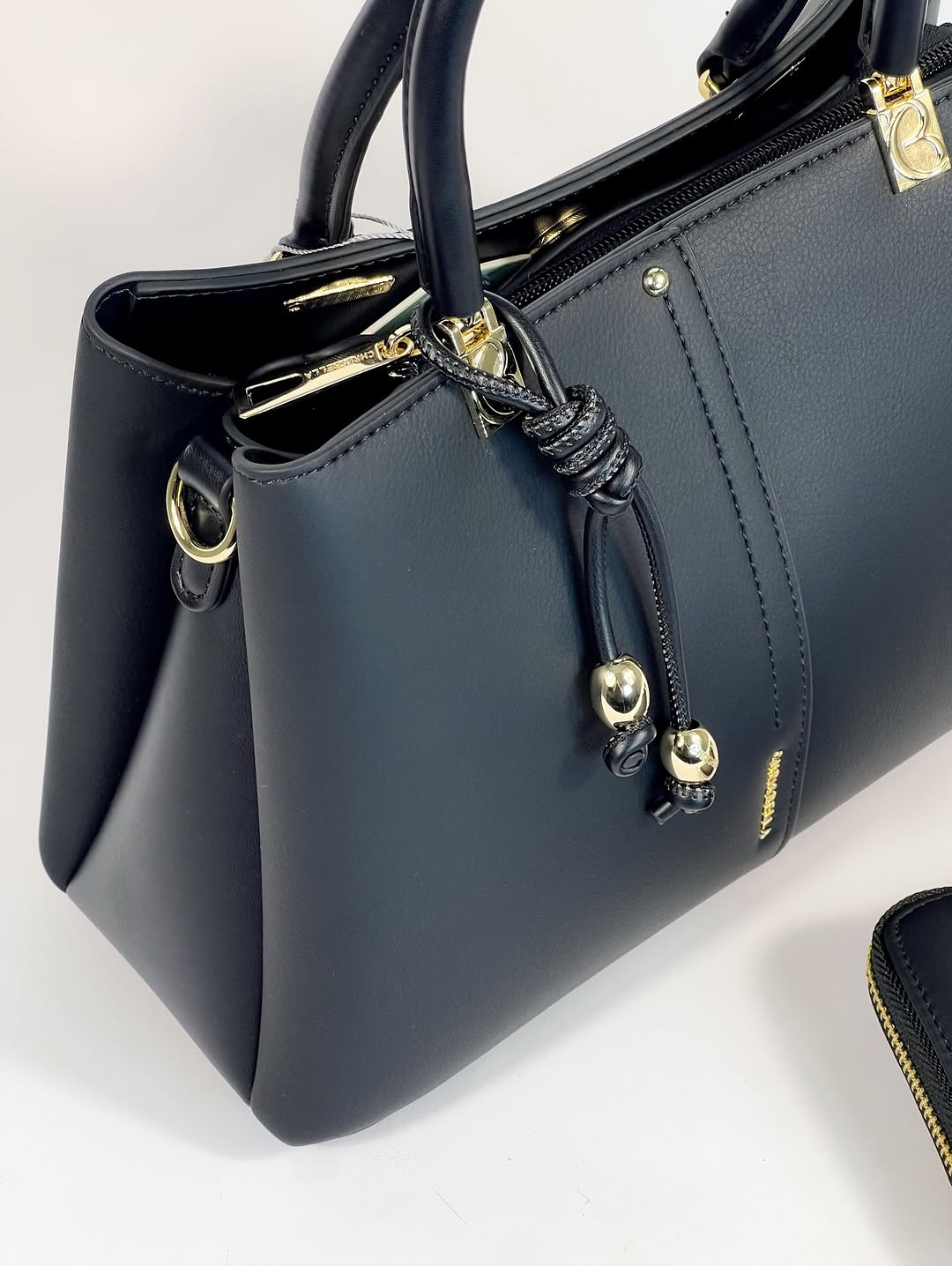 Sac à main CHRISBELLA – Élégance structurée & style intemporel