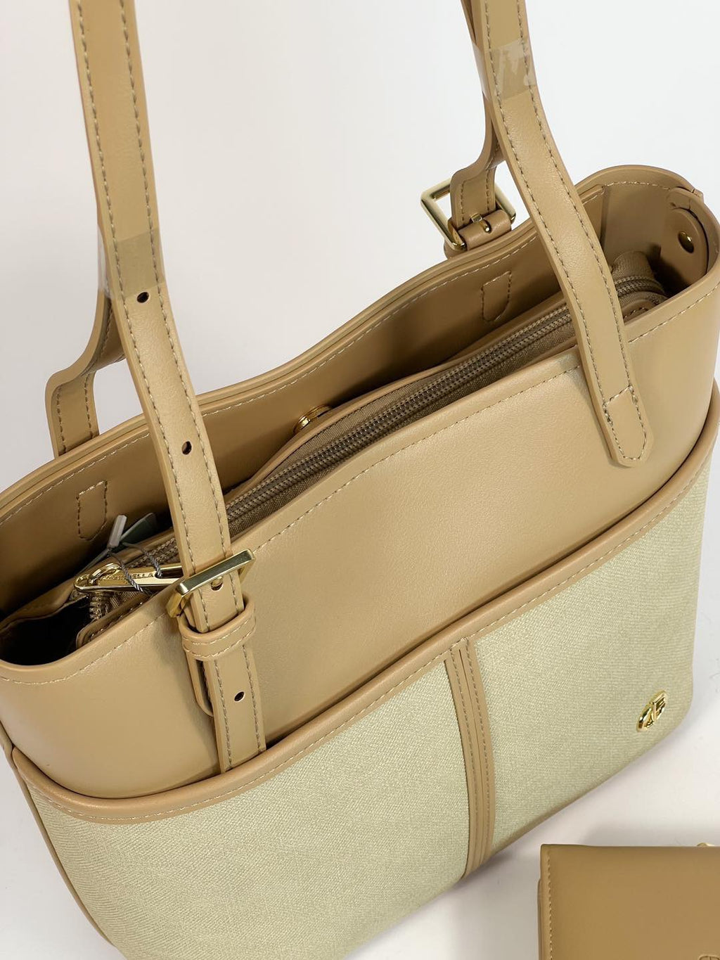 Sac Chrisbella – Élégance moderne et confort au porté