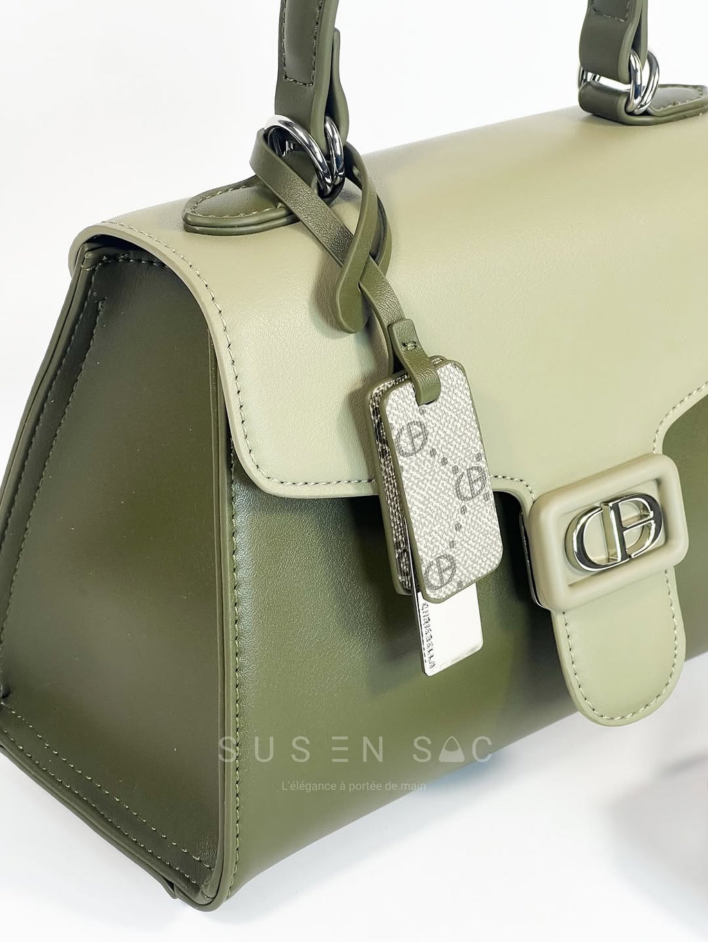 Sac à Main Chrisbella Élégance Structurée – Fermoir Signature & Bandoulière Amovible