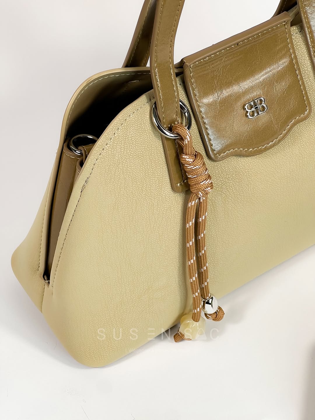 Sac à Main BAGCO Élégance Premium – Design Structuré avec Portefeuille Assorti