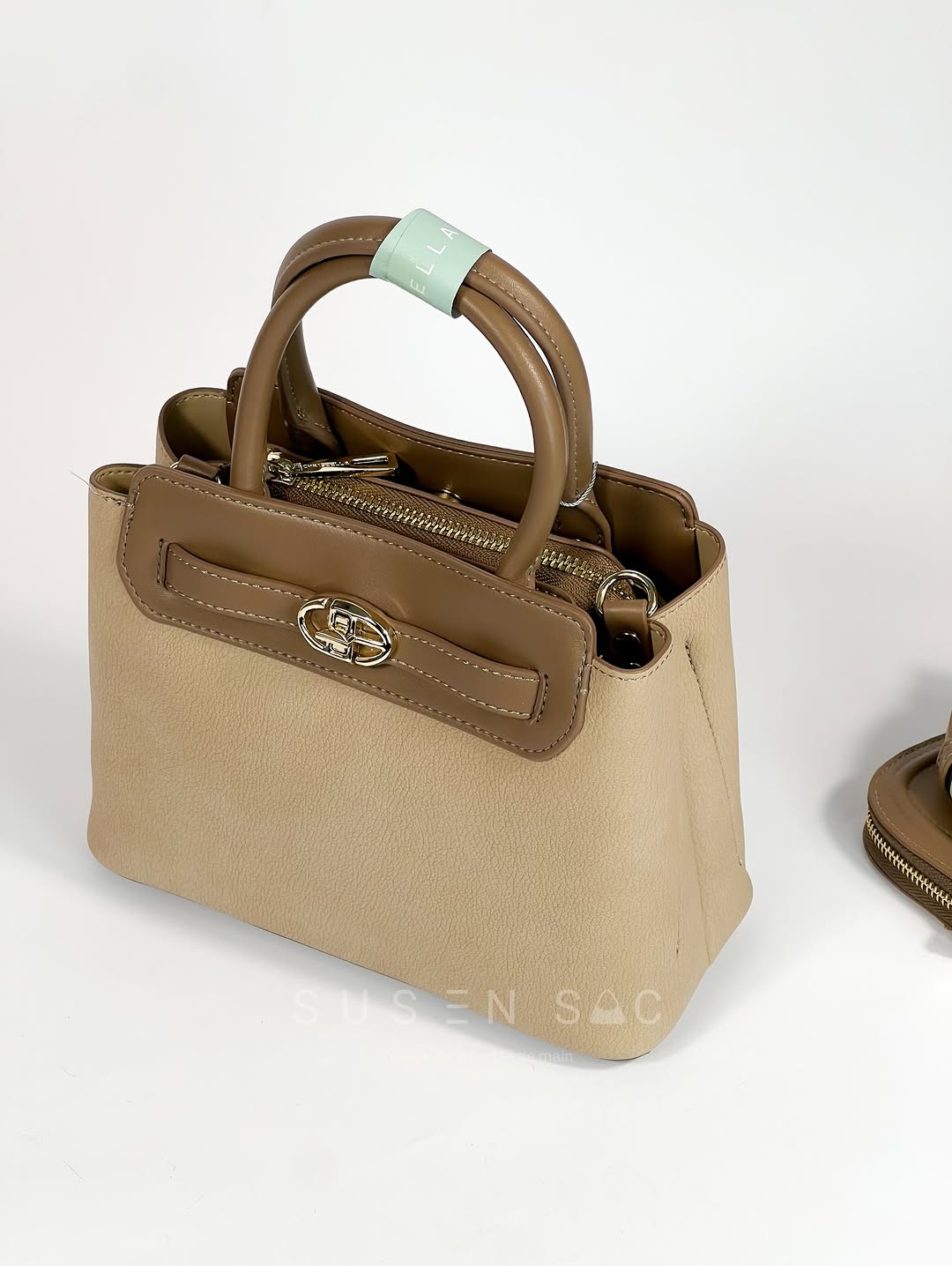 Sac CHRISBELLA – Élégance Structurée & Pochette Assortie