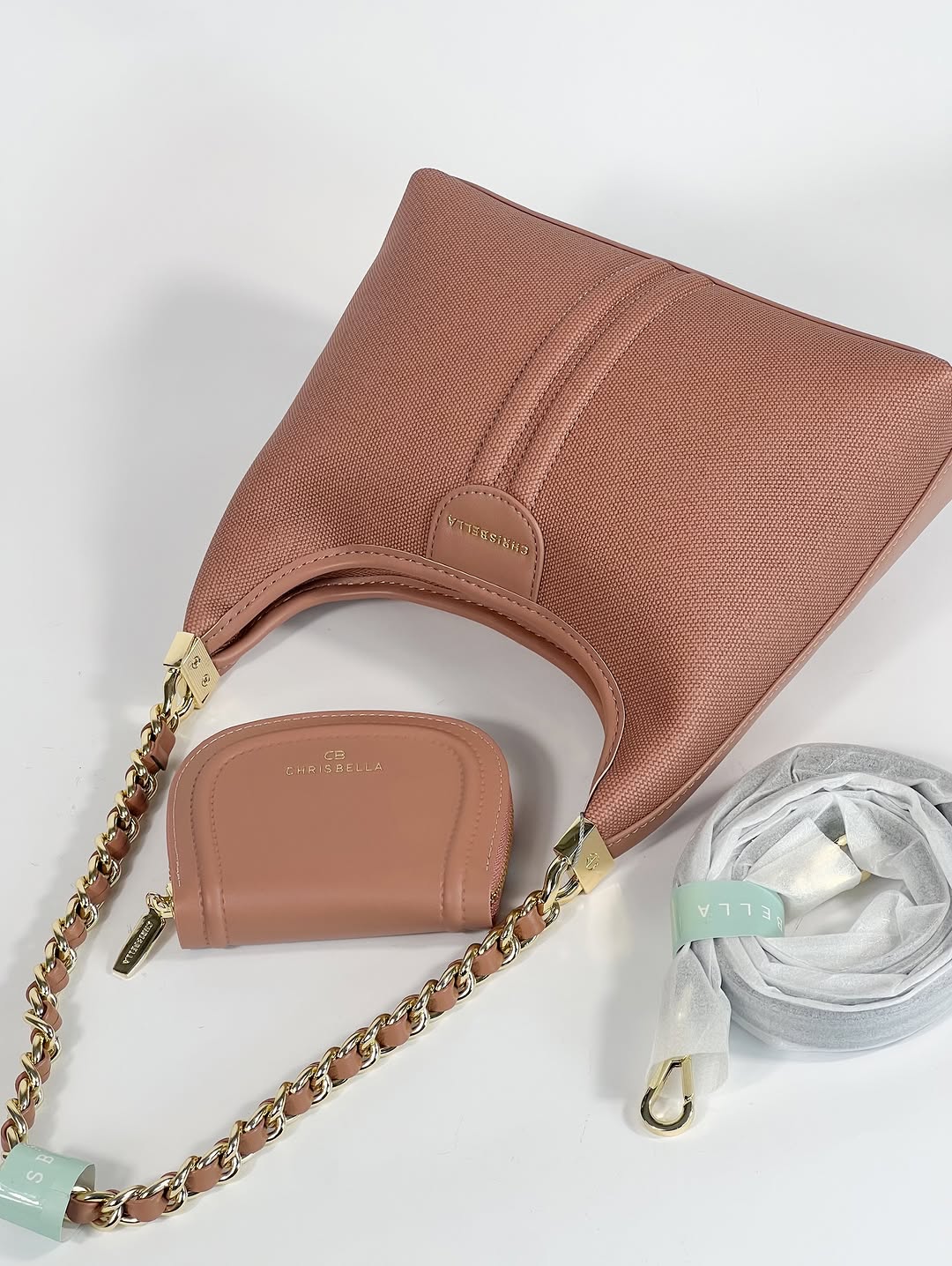 Sac CHRISBELLA – Élégance Moderne & Détails Chaîne Raffinés