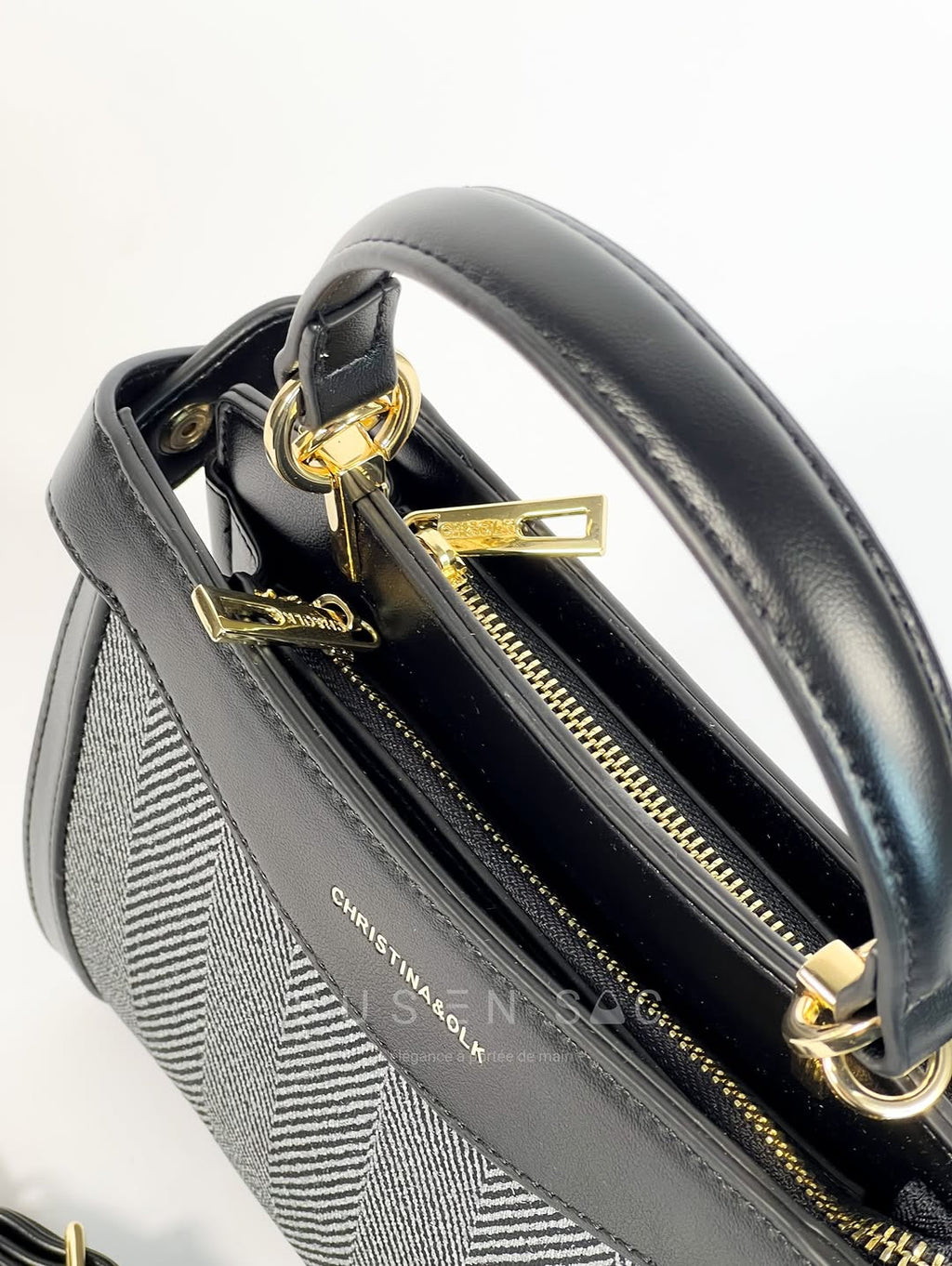 Sac à Main CHRISTINA OLK – Élégance Compacte & Texture Raffinée